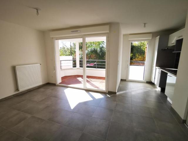 Location Appartement 2 pièces 40m² TOULOUSE 31100