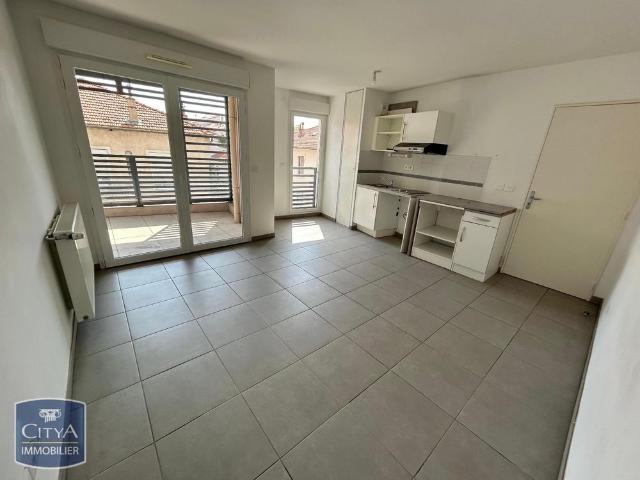 Location Appartement 2 pièces 40m² TOULON 83100