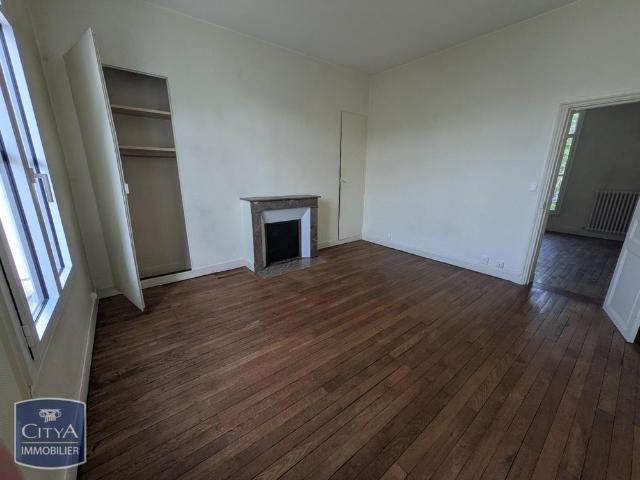 Location Appartement 2 pièces 40m² TOURS 37000