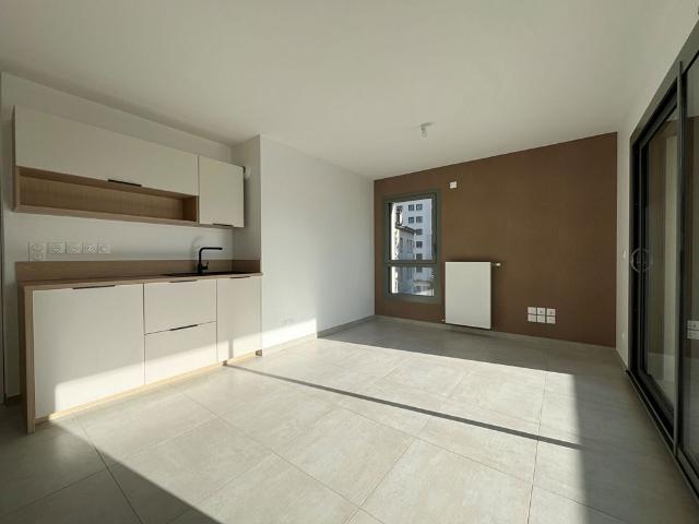 Location appartement 2 pièces, 41.49m², Annecy