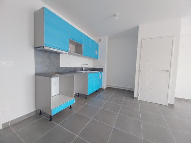 Location Appartement 2 pièces 41.59 m2 Vias