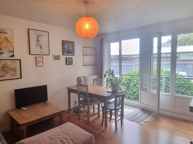 Location appartement 2 pièces, 41.78m², Montreuil