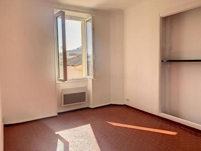 Location Appartement 2 pièces 41.87 m2 Vallauris