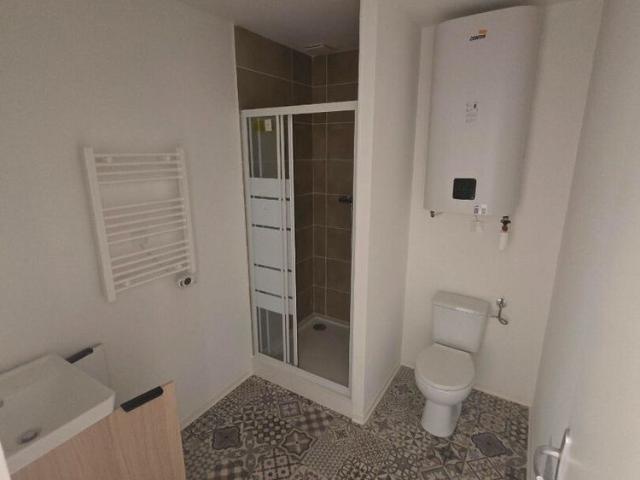 Location appartement 2 pièces, 41.00m², Carmaux