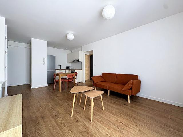 Location Appartement 2 pièces 41.1 m2 Rochefort
