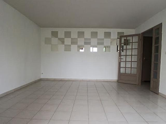 Location Appartement 2 pièces 41.27 m2 Saint raphael