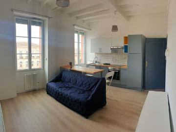 Location appartement 2 pièces, 41.32m², L'Isle Jourdain