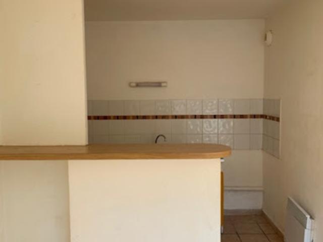 Location Appartement 2 pièces 41.3 m2 Villeneuve lès Béziers