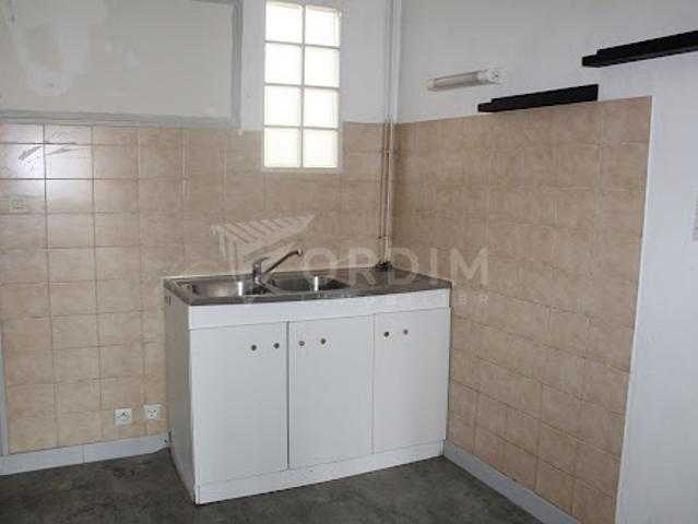 Location Appartement 2 pièces 41 m2 Villeneuve sur Yonne