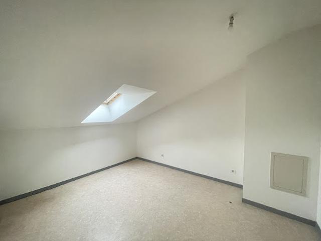 Location Appartement 2 pièces 41 m2 Lons le Saunier