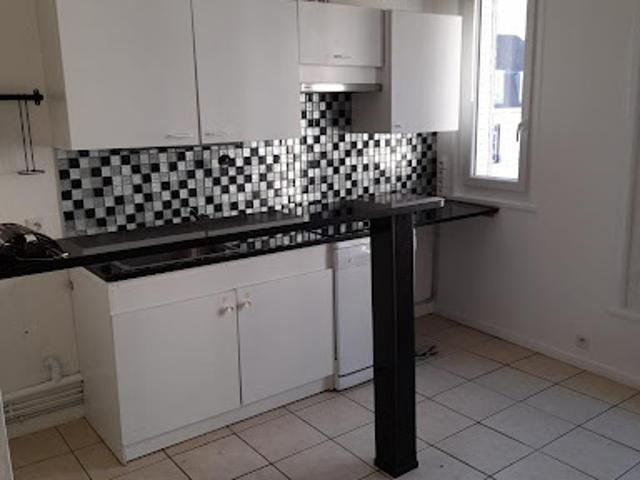 Location Appartement 2 pièces 41 m2 Nemours