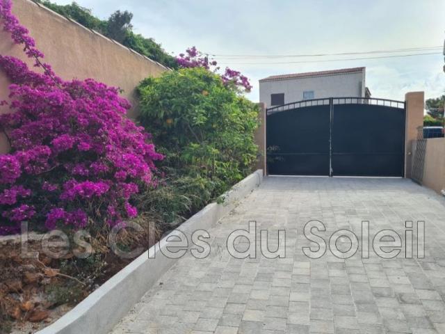 Location appartement 2 pièces 41 m² Bandol
