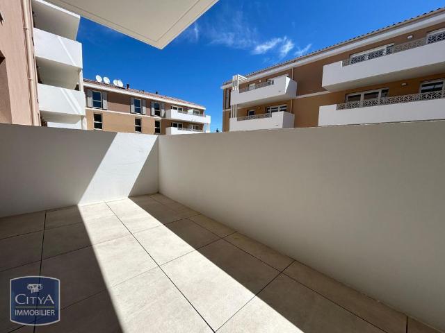 Location Appartement 2 pièces 41m² CAVAILLON 84300