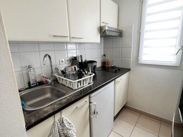 Location Appartement 2 pièces 41m² CANTELEU 76380