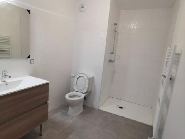 Location Appartement 2 pièces 41m² CHAMBERY 73000