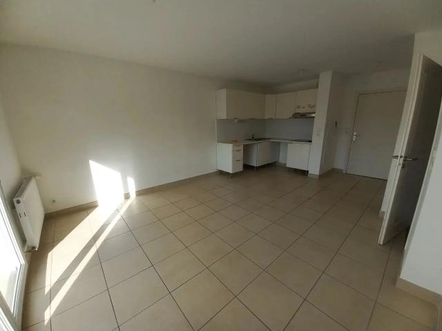 Location Appartement 2 pièces 41m² AIX EN PROVENCE 90ème