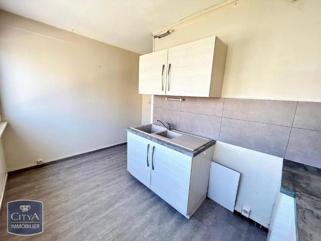 Location Appartement 2 pièces 41m² LE MANS 72000