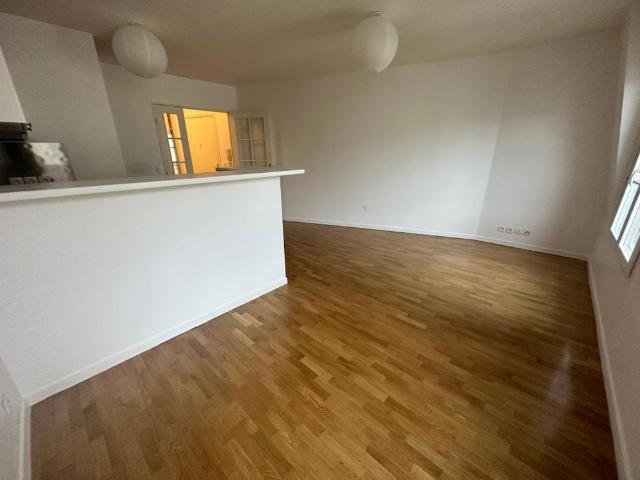 Location Appartement 2 pièces 41m² LE PLESSIS ROBINSON 92350