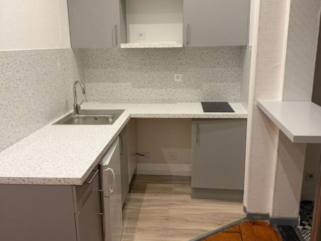 Location Appartement 2 pièces 41m² LILLE 59000