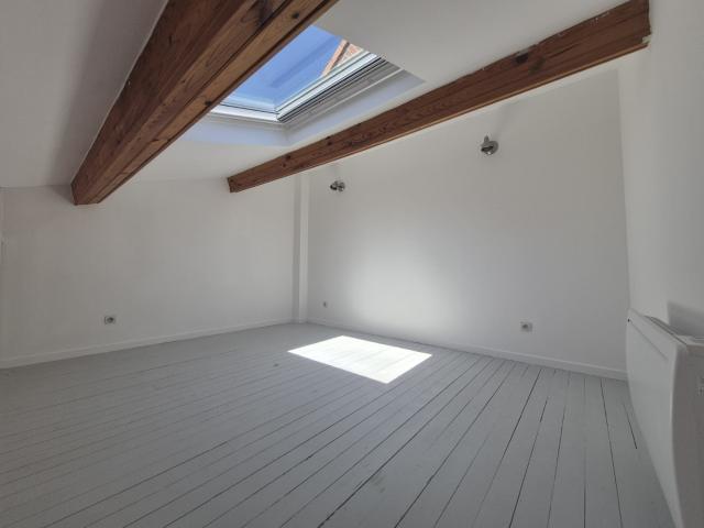 Location Appartement 2 pièces 41m² LILLE 59260