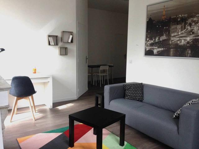 Location Appartement 2 pièces 41m² LYON 3ème