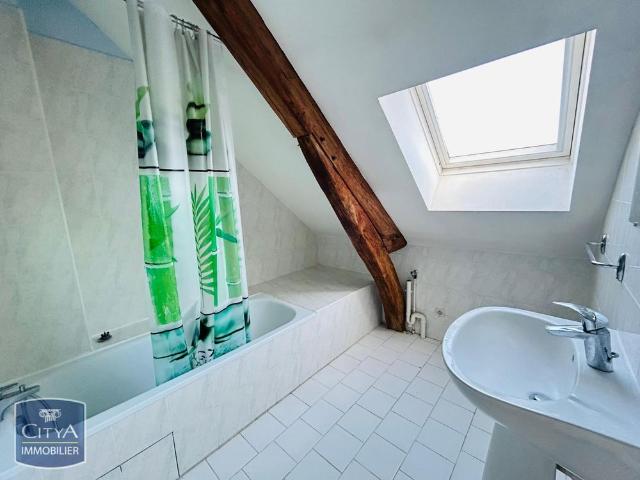 Location Appartement 2 pièces 41m² MONTRICHARD VAL DE CHER 41400
