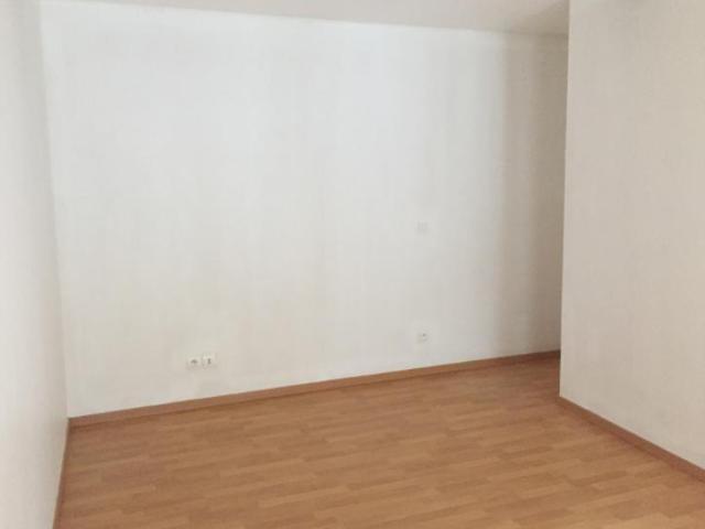 Location Appartement 2 pièces 41m² NARBONNE 11100