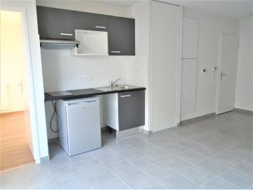 Location Appartement 2 pièces 41m² ST ANDRE DE CUBZAC 33240