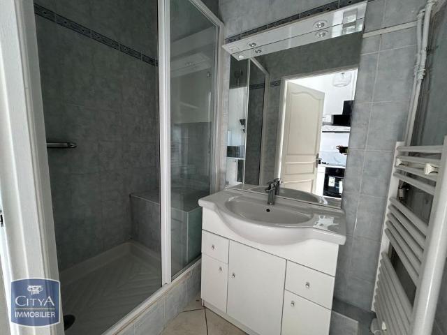 Location Appartement 2 pièces 41m² ST ETIENNE 42100