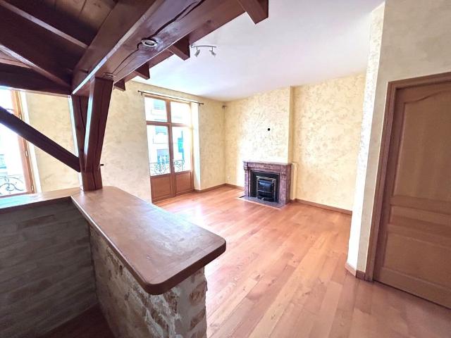 Location Appartement 2 pièces 41m² ROANNE 42300