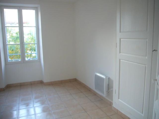 Location Appartement 2 pièces 41m² ROMANS SUR ISERE 26100