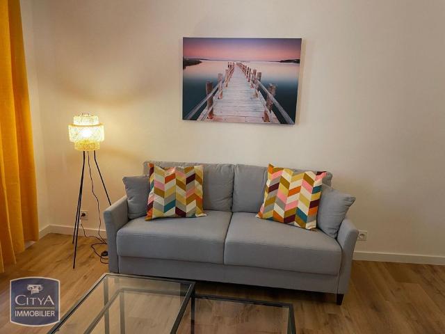 Location Appartement 2 pièces 41m² TOULON 83000