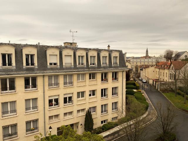 Location Appartement 2 pièces 41m² VERSAILLES 78000