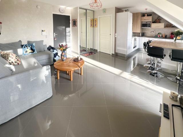 Location Appartement 2 pièces 41m² VILLECRESNES 94440