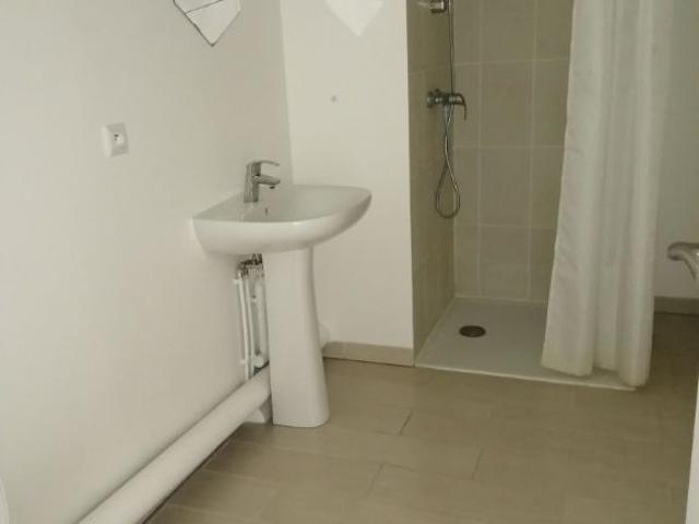 Location appartement 2 pièces, 42.46m², Meaux