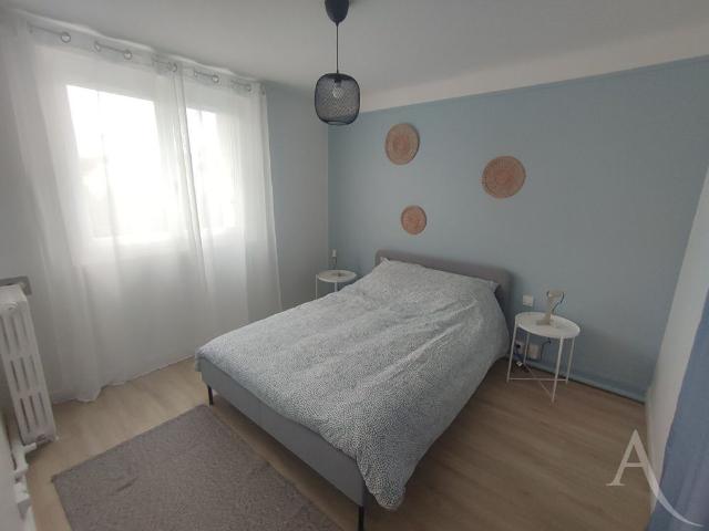 Location appartement 2 pièces, 42.48m², Châteauroux