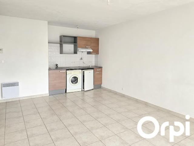 Location Appartement 2 pièces 42.7 m2 Tonnay Charente