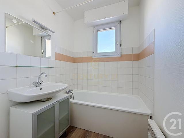 Location Appartement 2 pièces 42.91 m2 La Madeleine