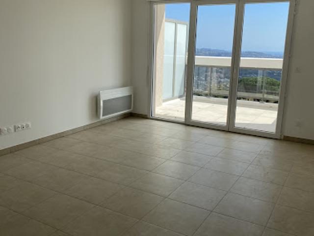 Location Appartement 2 pièces 42.97 m2 Grasse