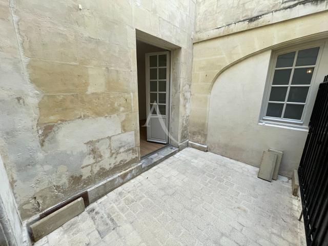 location appartement 2 pièces, 42.03m², saintes