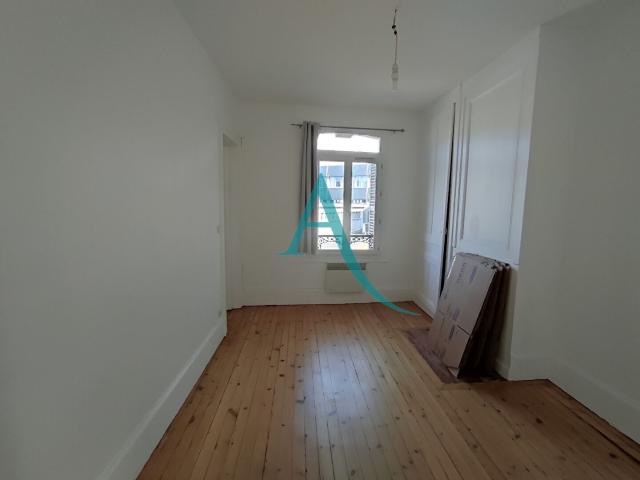 Appartement 2 pièces Le Havre 42.00m² 500€ à louer l'Adresse