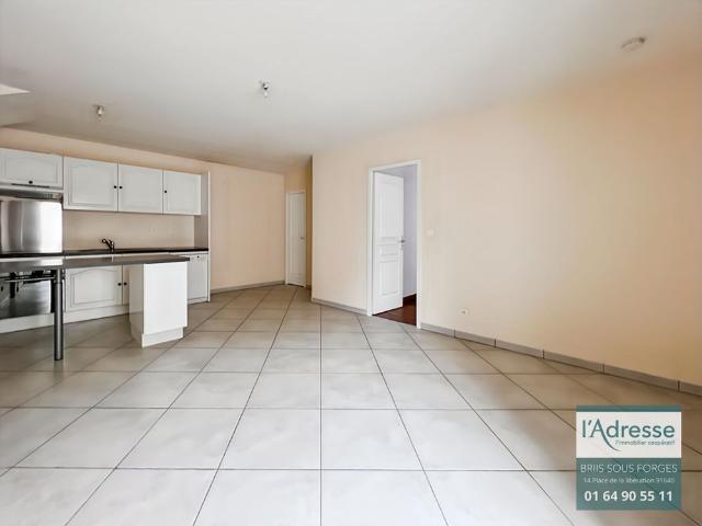 Location appartement 2 pièces, 42.01m², Angervilliers