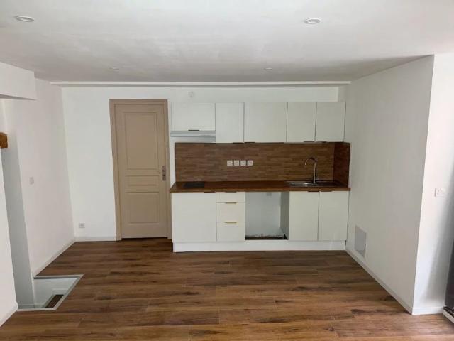 Location Appartement 2 pièces 42 m2 à Lodève