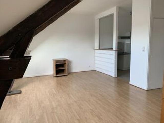Location Appartement 2 pièces 42 m2 à Saint Quentin