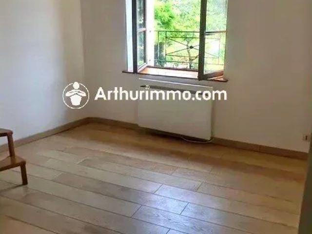 Location Appartement 2 pièces 42 m2 à Savigny le Temple