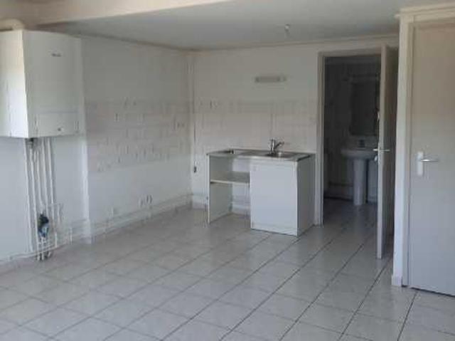 Location: Appartement 2 pièces 42 m2 – QUINCEY