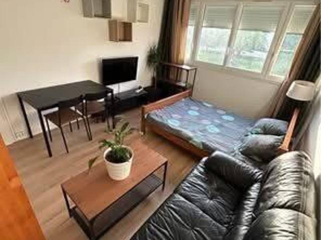 Location Appartement 2 pièces 42 m2 Ris Orangis