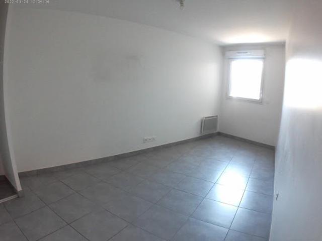 Location Appartement 2 pièces 42 m2 Saint Laurent du Var