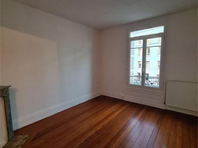 Location Appartement 2 pièces 42m²
