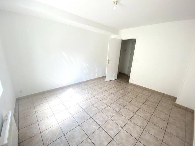 Location Appartement 2 pièces 42m²